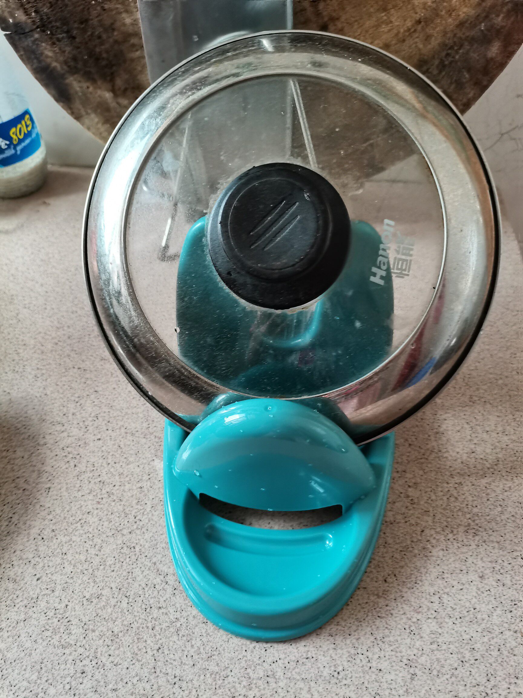 好看,实用,否则锅盖乱放很占用空间,质量不错