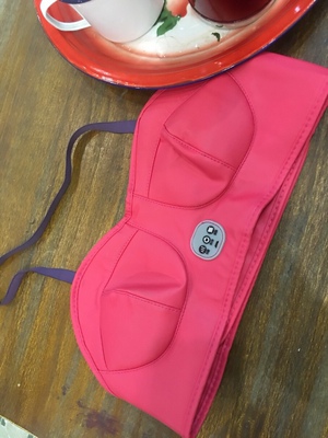 包装很保密，收到货就用了，震动按摩的热热的很舒服，产品给力，用了几天了，本来是抱着试试的心态，没想到效果比我想象的要好，主要是增生，想按摩一下，希望这效果越来越好，卖家服务态度很好不错，满意