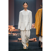 TUYUE Painted Moon Design White Loose Casual Suit Jacket Spring New Chinese Neckline Micro Horn Sleeve Zhongshan dress