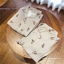 The old guest closed his eyes into a comfortable mess. Four seasons wear cute cat Cherry Modal cotton pajamas set