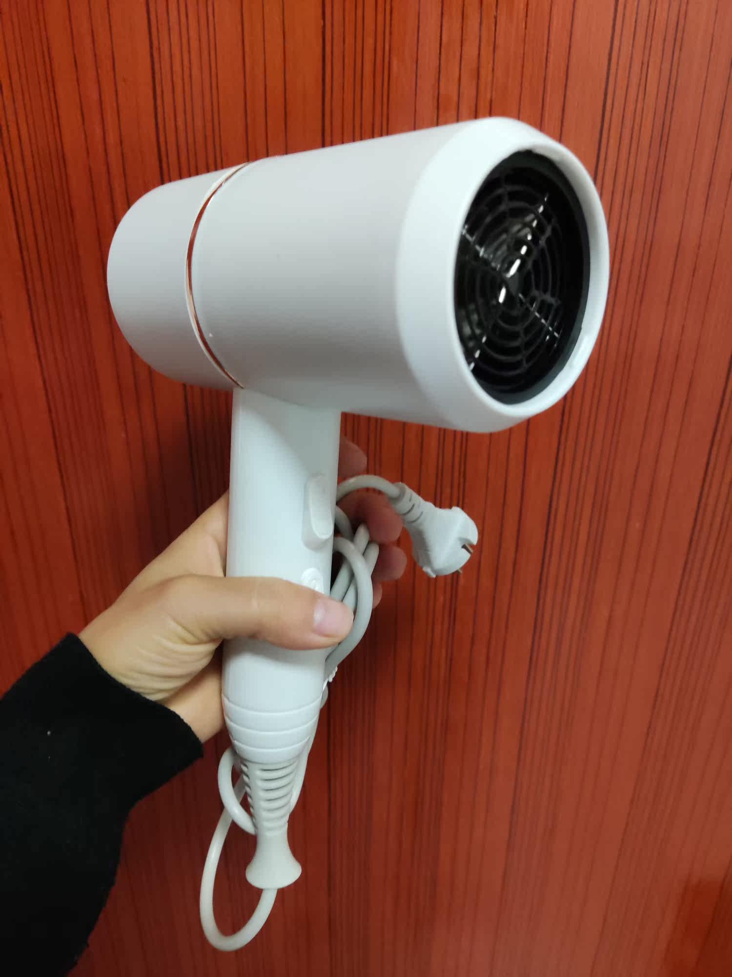 请问大伙:松下大风力电吹风筒究竟怎么样,真实使用感受揭秘!!!不看必后悔