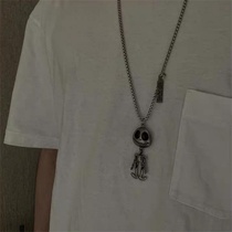 European and American tide brand alien net red necklace male tide male skull pendant Hip-hop retro Korean titanium steel necklace