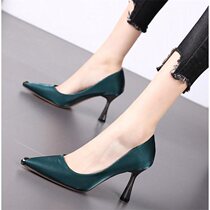 New metal pointed high heel shoe finer with shallow mouth late shoes French style teenage girl 100 lap net red single shoes