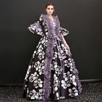 New Pint Palace Court European-style Retro Oil Painting Royales Inn Costume Print Walking Show Photo Chorus for the Stage Costume