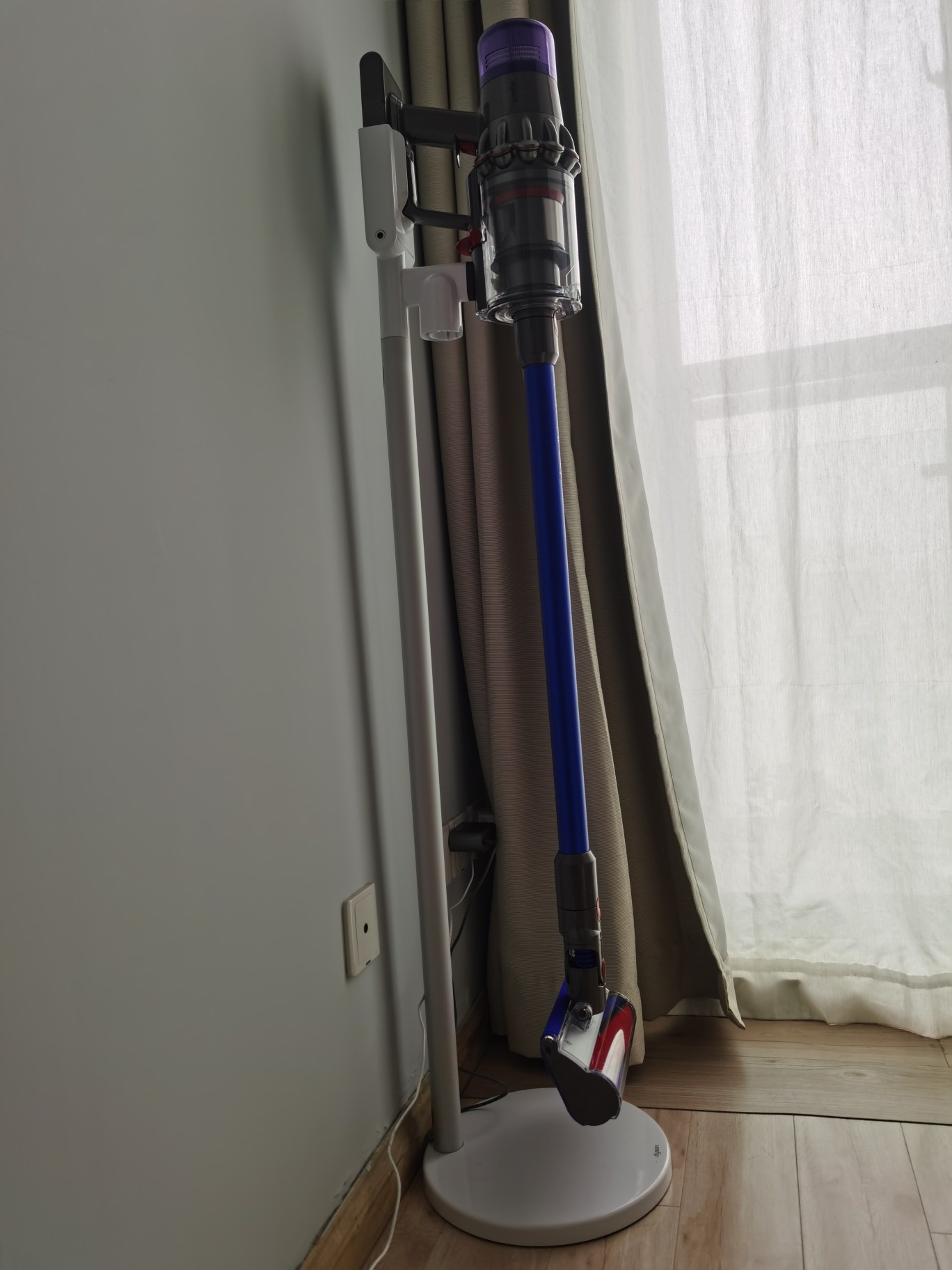 戴森V11 Absolute怎么样？一个月使用彻底后悔吗!