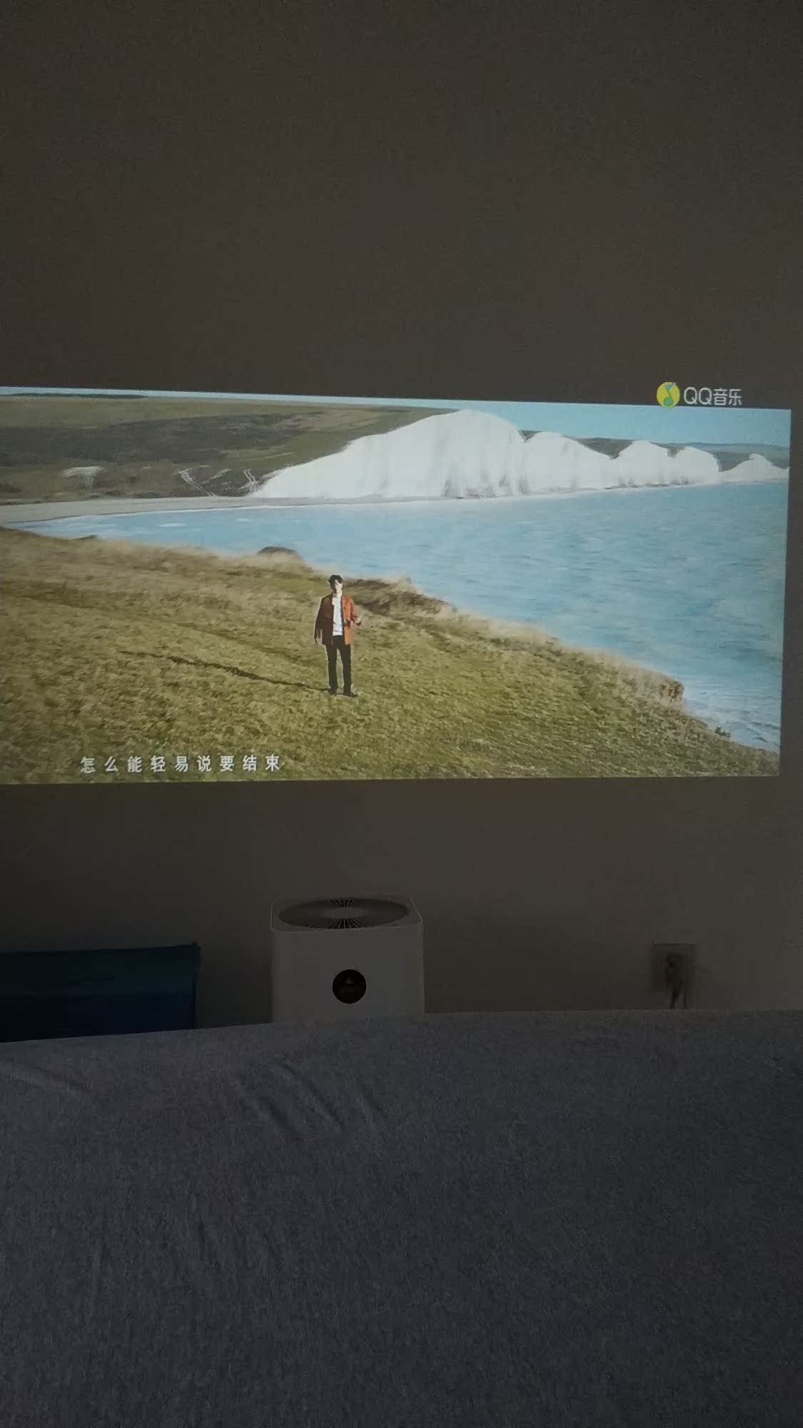测评酷乐视R4mini手机投影仪怎么样？买了以后会后悔吗