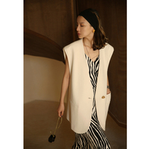MOGAS丨JI minimalist blogger style INS tide retro micro V-neck wide-shouldered suit vest vest womens jacket