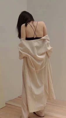 赶在双11前买的，物流很快，叫同学帮拿快递的，因为真空包装得非常好，而且非常保密，并不知道是什么，也没有任何尴尬之处。