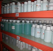 Chemical bottle 200ml plastic bottle 200 ml thickened sample bottle powder bottle with lock opening not afraid to press