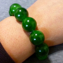 Extremely luxurious Xinjiang and Tian Yubei jade Jade Jade Emerald Color Yang Green Round Pearl Bracelet Handstring Color Spicy Market Value 60 thousand