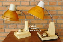 80 s yellow cover lamp retro nostalgic old lamp 80 s memories (rental 50 yuan days)