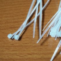 White 150mm self-locking nylon cable ties 18 1 yuan for fastening the water dispenser faucet