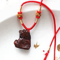 Carved Peach Wood Dragon Bracelet Pendant belongs to the Dragon Sanhe Noble Liuhe Zodiac