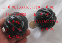 Chong Crown Bao A natural Hetian Jade walnut fitness ball large green jade town soul boutique can be A certificate