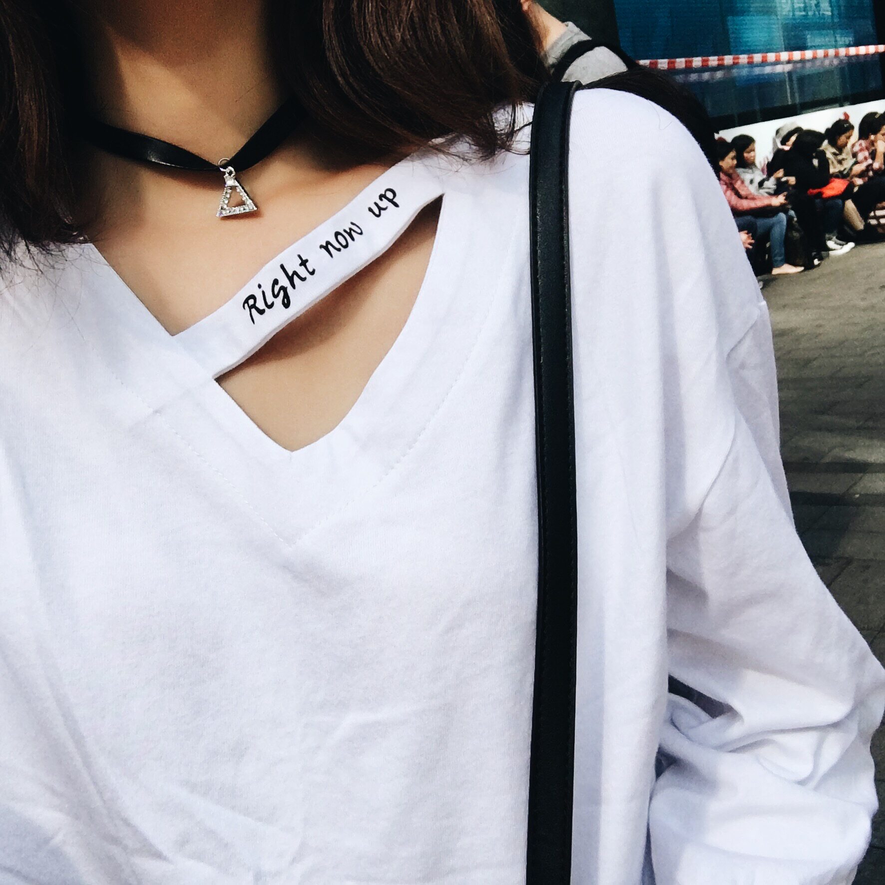 2017春季新款学生v领纯色肩带字母长t恤 女宽松长袖打底衫上衣潮