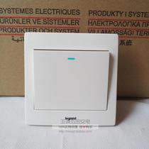 Legrand Meichun One-position dual control with indicator switch Dual bipolar switch Stair light EN31 2 3B