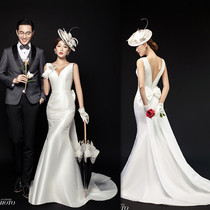 Studio theme clothing Korean version of Korean fishtail wedding dress deep V collar imported satin couple photography dress
