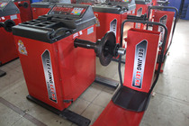 LK balancing machine car tire dynamic balance big car balance big car tire balance Machine