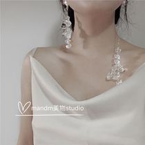 Private Beauty hands for designer Original personality Earrings Female trendy fashion ice Ears Nails New Ear Clip