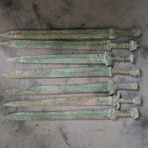 Bronze sword Yue Wang Gou Jian sword exquisite green embroidered bag pulp good bag true fidelity to the age of bronze sword