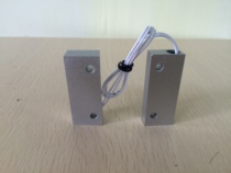 Hikvision metal door and window magnetic detector DS-1T610N wired iron gate magnetic normally closed signal NC COM
