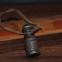 Tibetan pure handmade old iron seal Tie Toro copper seal retro old seal ornaments pendant accessories