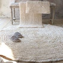 South Korea imported ivory pleated layer derived seam cotton non-slip sofa cushion bedroom round floor mat door mat study mat