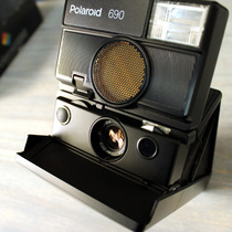 Polaroid 690 machine King first imaging SX70 high-end autofocus Birthday gift folding machine to send a package spot