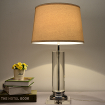 Nordic bedroom bedside table K9 crystal table lamp American modern minimalist decoration living room wedding European ins table lamp