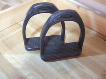 Pedal safety stirrup Stirrup Resin stirrup Equestrian harness Horse racing stirrup 2016 Yuanxing riding harness