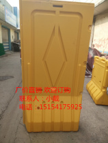 Water horse fence isolation pier) water horse) anti-collision pier) guardrail pier) anti-collision facilities) isolation fence water injection enclosure