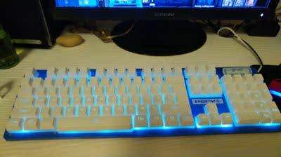 手感很不错,外观也很好看,质量不错,很喜欢 手感很不错,外观也很好看,质量不错,很喜欢