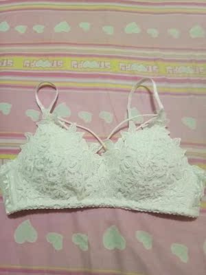 舒服,质量也好,值得买,物流很快,挺聚拢的,服务态度好,大小也合适,穿着性感,发货速度非常快，包装非常仔细、严实，物流公司服务态度很好，运送速度很快，很满意的一次购物