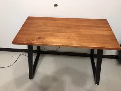 确实是原木的包装很扎实一股原木的味道很有质感很结实,放卧室当个小书桌不错的选择 确实是原木的包装很扎实一股原木的味道很有质感很结实,放卧室当个小书桌不错的选择