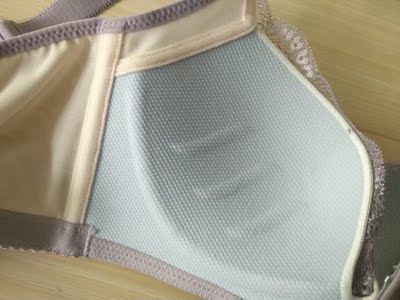 质量很好，物流也很快，码数合适，没有钢圈穿着也很舒服，也没有色差，满意