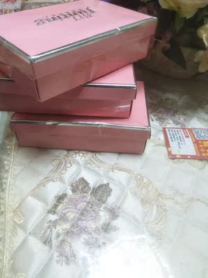 非常好,盒子好精致,还送了几条,非常感谢 非常好,盒子好精致,还送了几条,非常感谢