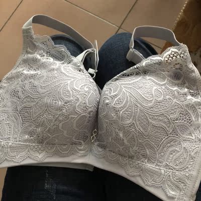 活動時買了2件,平宜又好穿,不錯! 活動時買了2件,平宜又好穿,不錯!