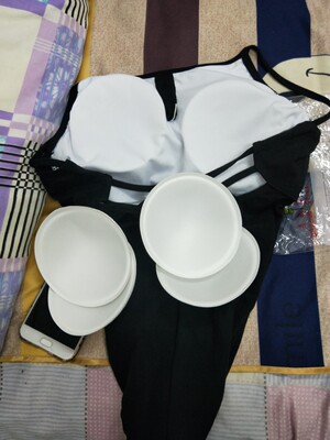 同一家店,为什么待遇不一样,我买的还是两套 同一家店,为什么待遇不一样,我买的还是两套