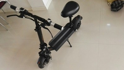 电动滑板车 成人小电动代步车女性电动成人车代驾折叠 迷你电动车