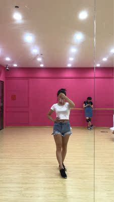 不错挺好看的，质量也非常不错～推荐购买