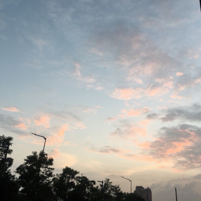 可以说是超级舒服了，给朋友也顺了两件！性价比超高，夏日福音！