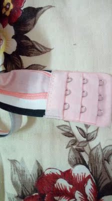 是这个价格的货，棉的确实可以，但是肩带不是很柔软，背扣那块也是，不过一分钱一分货嘛，确实没法和50,60的比，特地穿了两天来评论，无钢圈的穿着确实舒服，总之确实是划算啦~