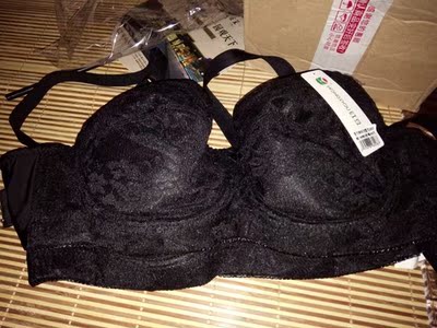 这次有吊牌，挺好