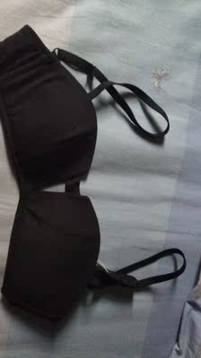 宝贝很漂亮,比较聚拢,但没有钢圈还挺舒服的,对小胸也很友好,质量也特别好,摸着比较软,但很有型,他们家内衣都挺好看的,质量也特别好,穿着舒服很重要,喜欢的小仙女快点下单吧,不要犹豫了 宝贝很漂亮,比较聚拢,但没有钢圈还挺舒服的,对小胸也很友好,质量也特别好,摸着比较软,但很有型,他们家内衣都挺好看的,质量也特别好,穿着舒服很重要,喜欢的小仙女快点下单吧,不要犹豫了