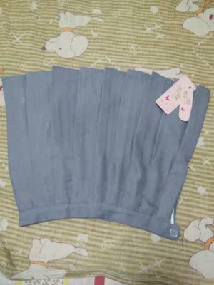 收到打开一看料子真的挺好的，试了试穿上正好合适，码很标准，穿上还挺好看的，而且还便宜实惠。