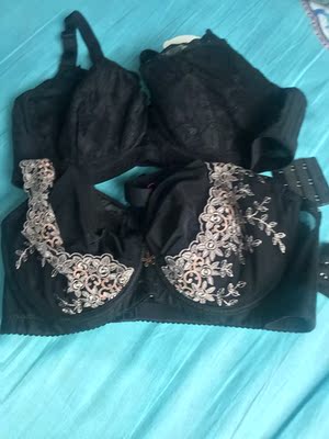 很好。一直穿这个牌子的。比实体店便宜很多！