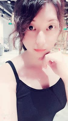 款式很大方，这样的价格这样的品质，性感十足.