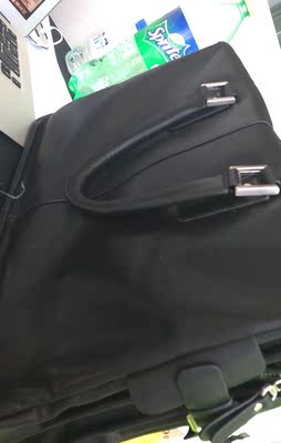 大家谈谈雅特仕男包怎么样，真相如何,不看后悔