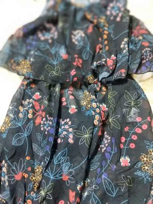 质量很好，穿着舒服，好看，颜色和图片一样，美美的，