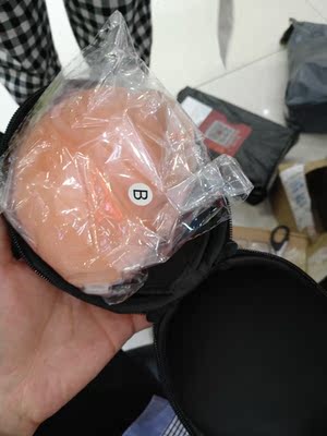 包装高大上质量很好 很厚的，细节做的都很好，尺码也很合适。